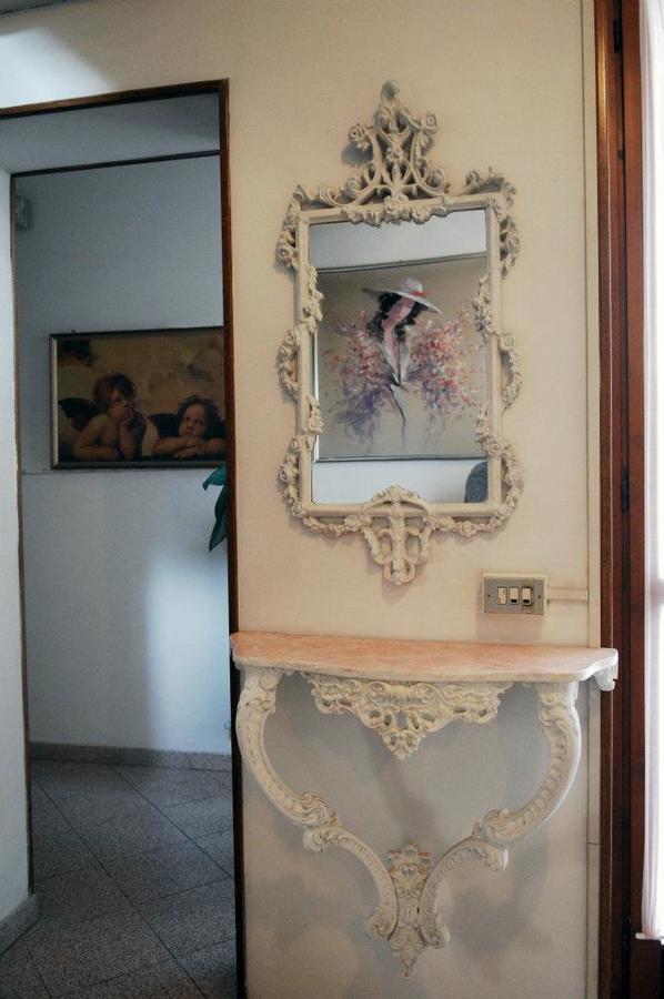 Hotel Piemontese Imperia Exterior foto